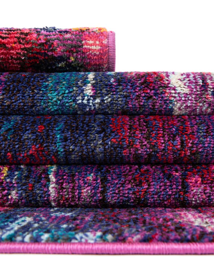 Detail image of 7' 1 x 7' 1 Washable Theia Round Rug