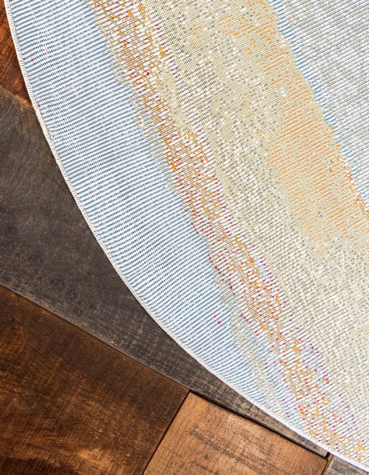 Detail image of 5' 5 x 5' 5 Tribe Round Rug