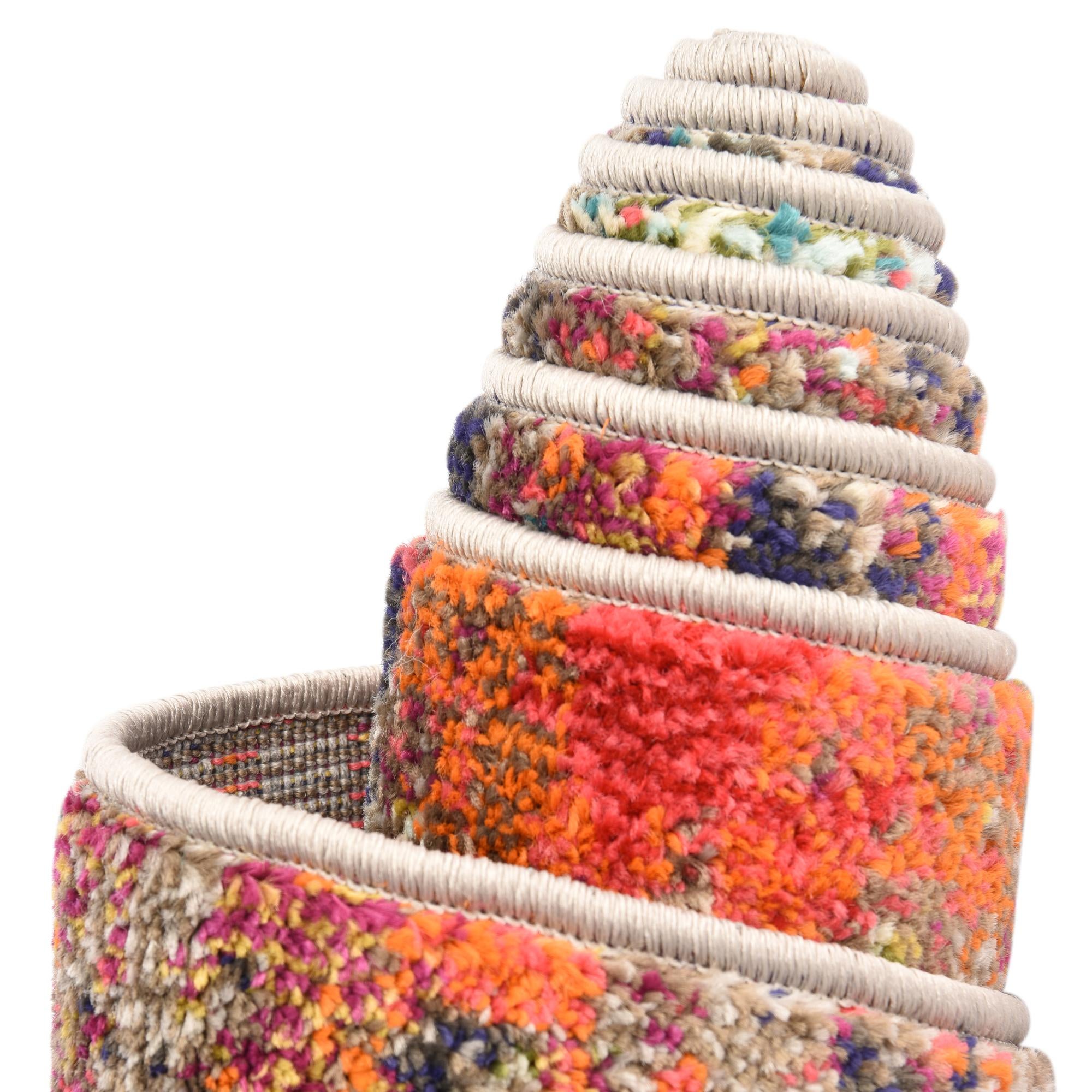 7' x 7' Washable Vivid Round Rug