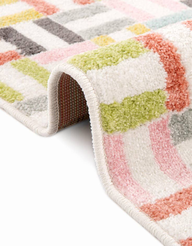 Detail image of 3' 3 x 3' 3 Checkered Whimsy Kids Round Rug