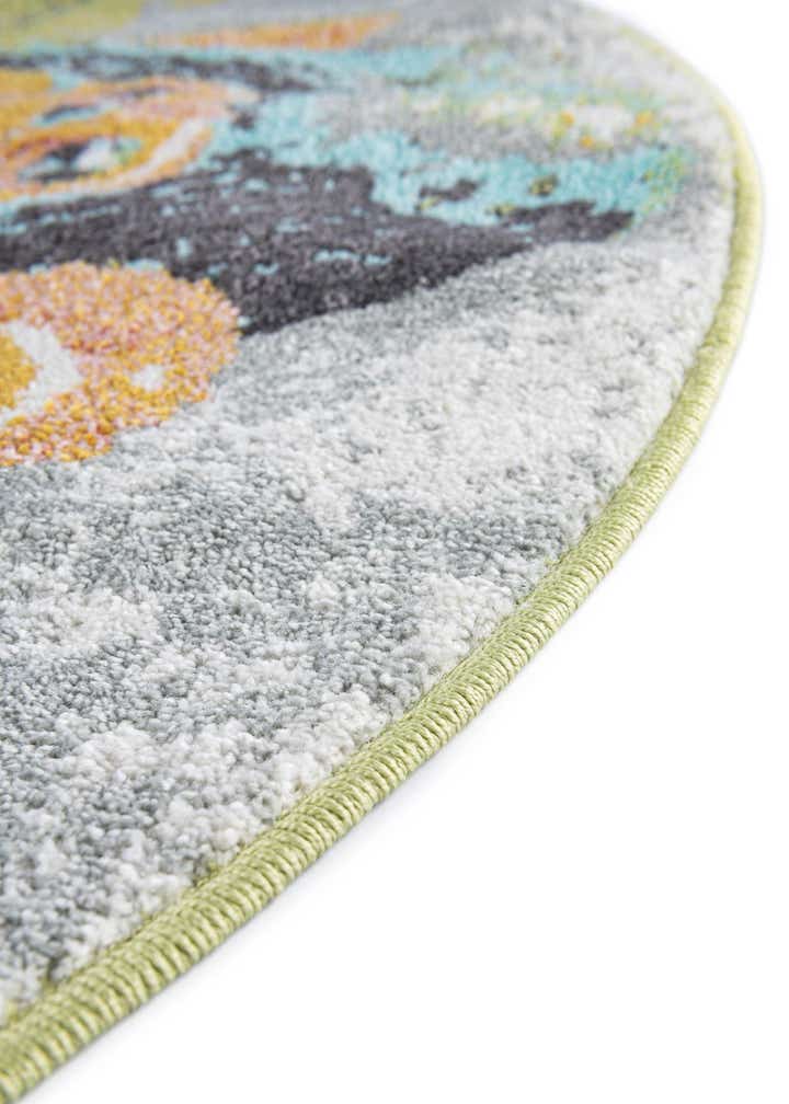 5' 1 x 5' 1 Gorilla Whimsy Kids Round Rug
