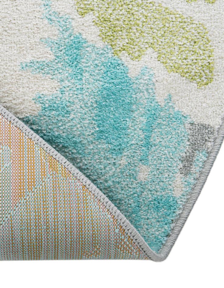 Detail image of 5' x 5' Animals Whimsy Kids Round Rug