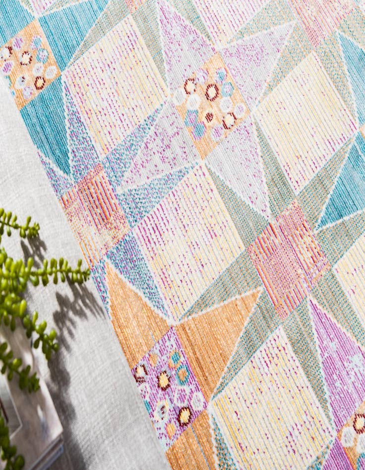 Detail image of 2' 7 x 9' 10 Alexis Runner Rug