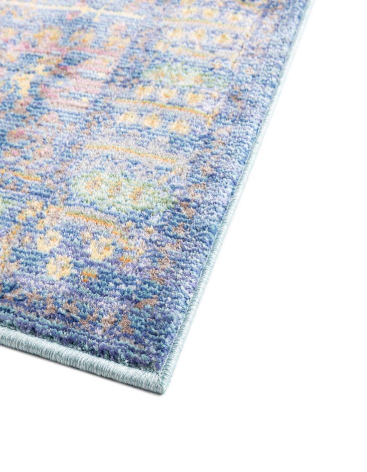 Detail image of 2' x 7' 10 Alexis Runner Rug