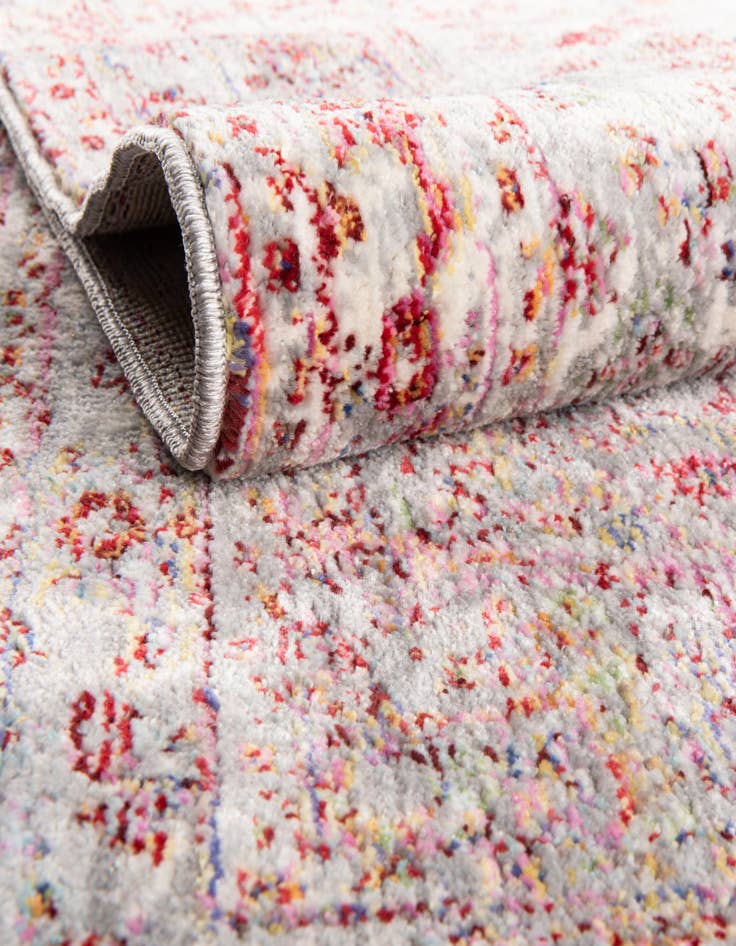 Detail image of 2' 3 x 4' Alexis Runner Rug