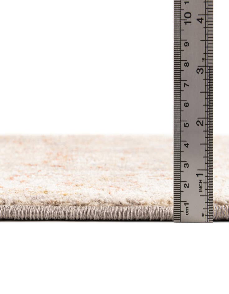 Detail image of 2' 8 x 7' 6 Arcadia Runner Rug