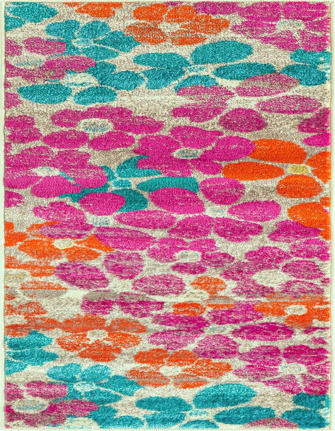 Detail image of 2' x 6' Azalea Runner Rug