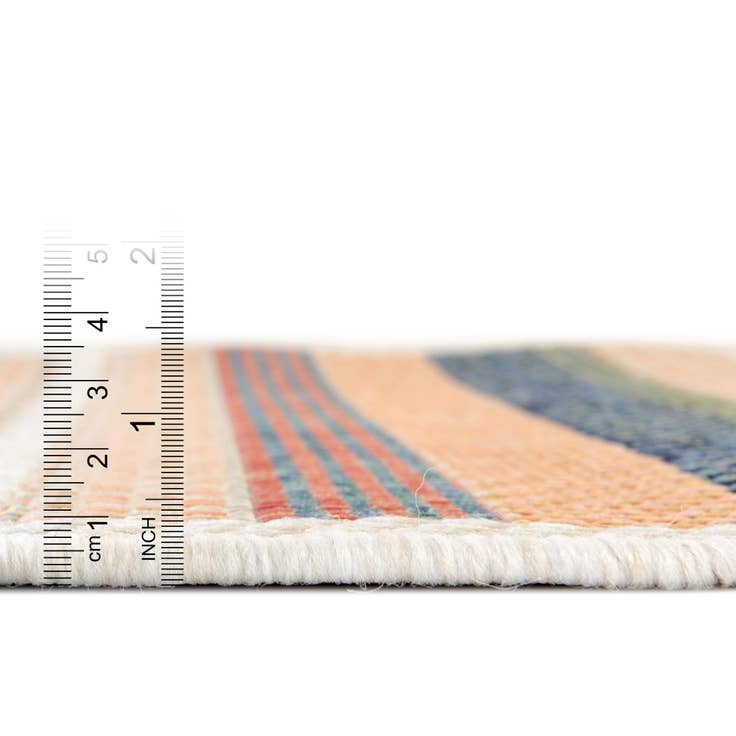 Detail image of 2' x 6' Easy-Clean Baja Indoor / Outdoor Runner Rug