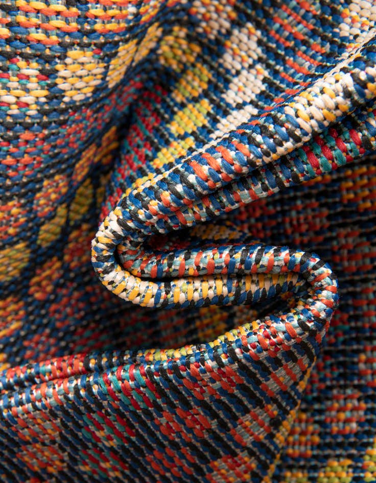 Detail image of 2' x 5' 1 Easy-Clean Baja Indoor / Outdoor Runner Rug