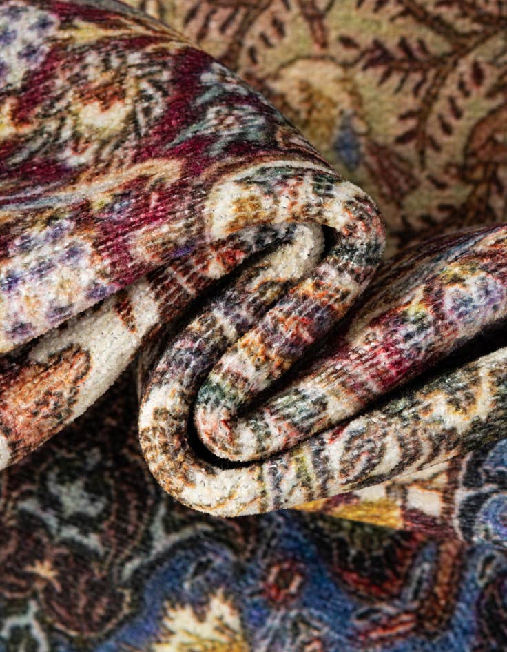 Detail image of 2' x 6' 1 Boutique Runner Rug