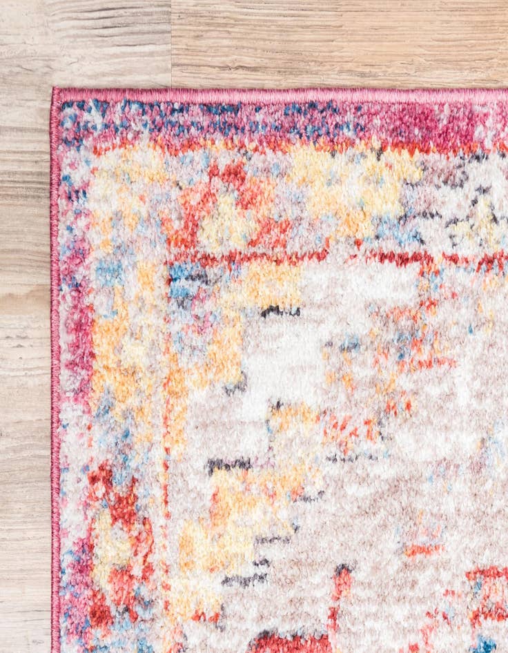 Detail image of 2' 7 x 8' 2 Brooklyn Runner Rug