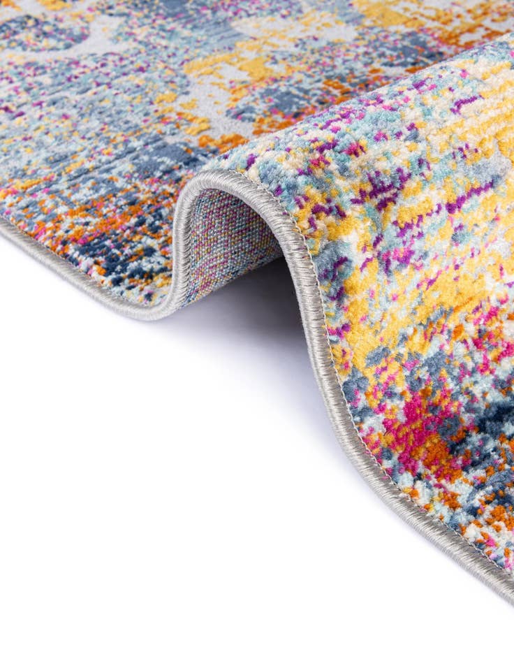 Detail image of 2' x 6' Budapest Runner Rug