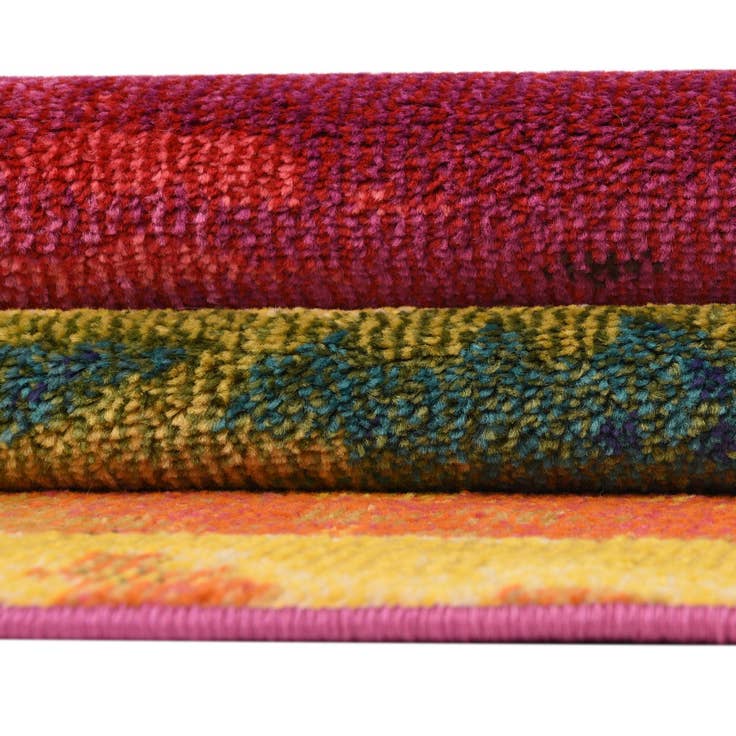 Detail image of 2' 7 x 10' Washable Casablanca Runner Rug