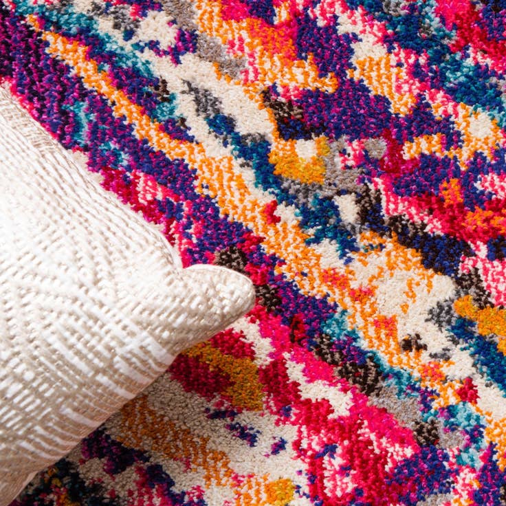 Detail image of 2' 7 x 10' Washable Casablanca Runner Rug