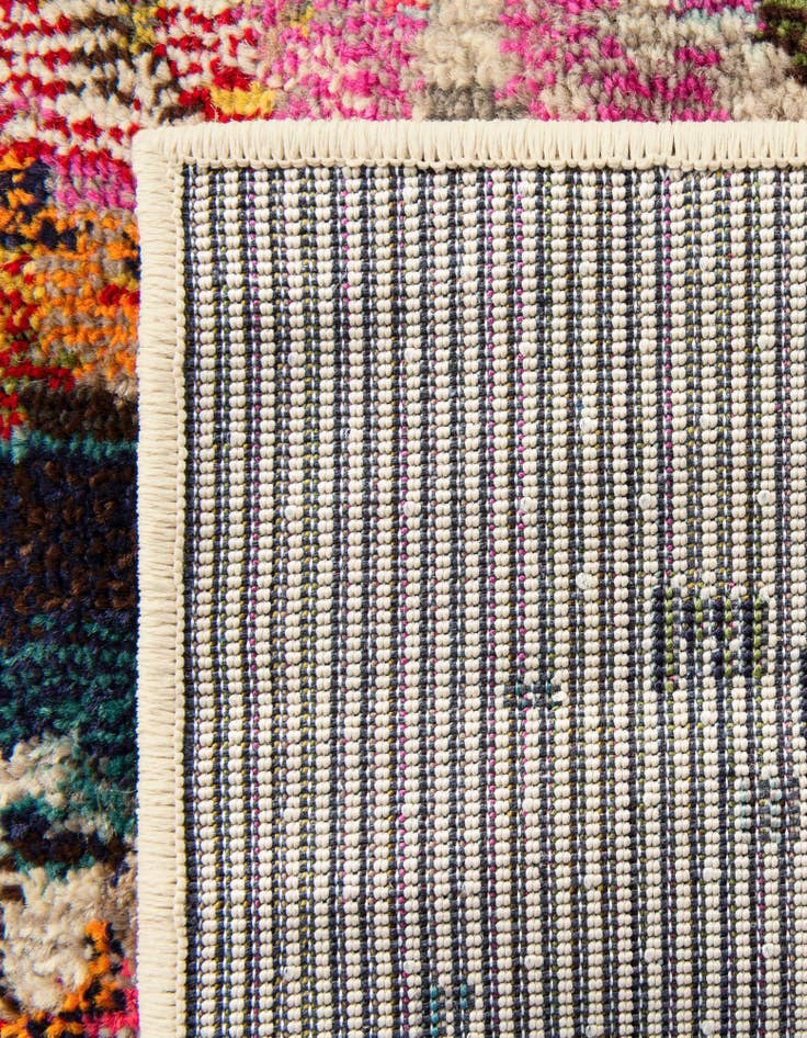 Detail image of 2' 2 x 6' 9  Washable Casablanca Runner Rug