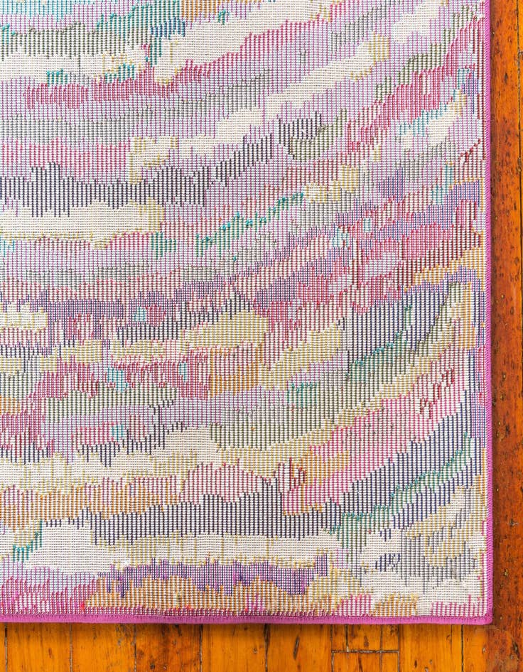 Detail image of 2' 7 x 10'  Washable Casablanca Runner Rug