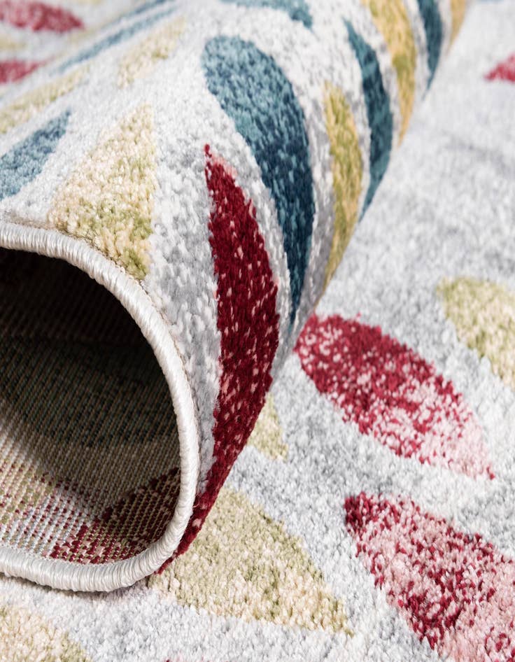 Detail image of 2' x 6' Charleston Runner Rug