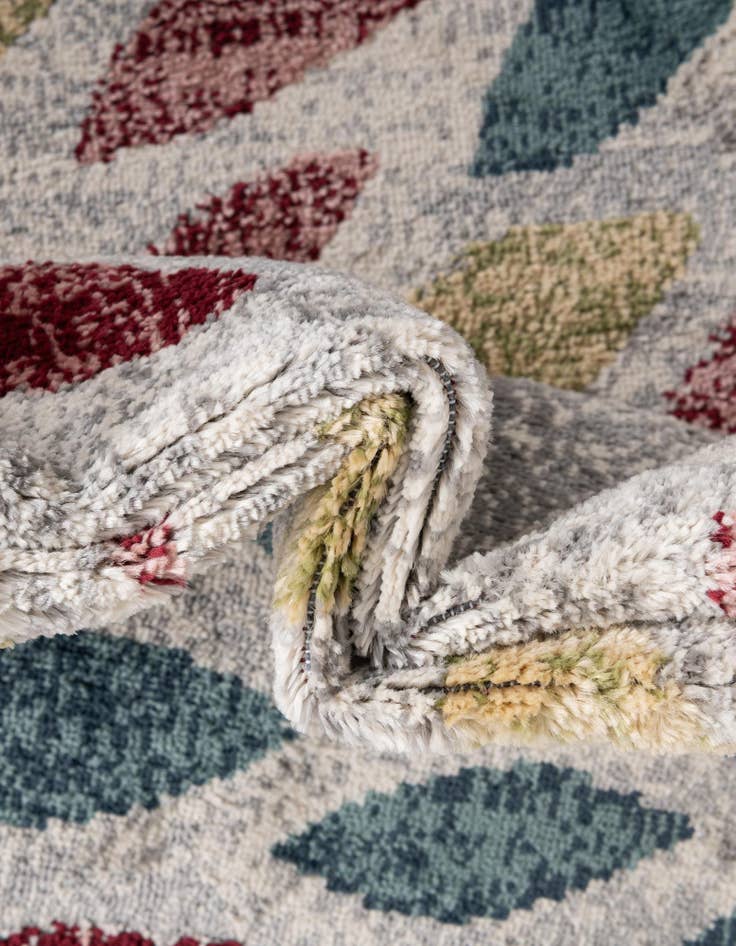 Detail image of 2' x 6' Charleston Runner Rug