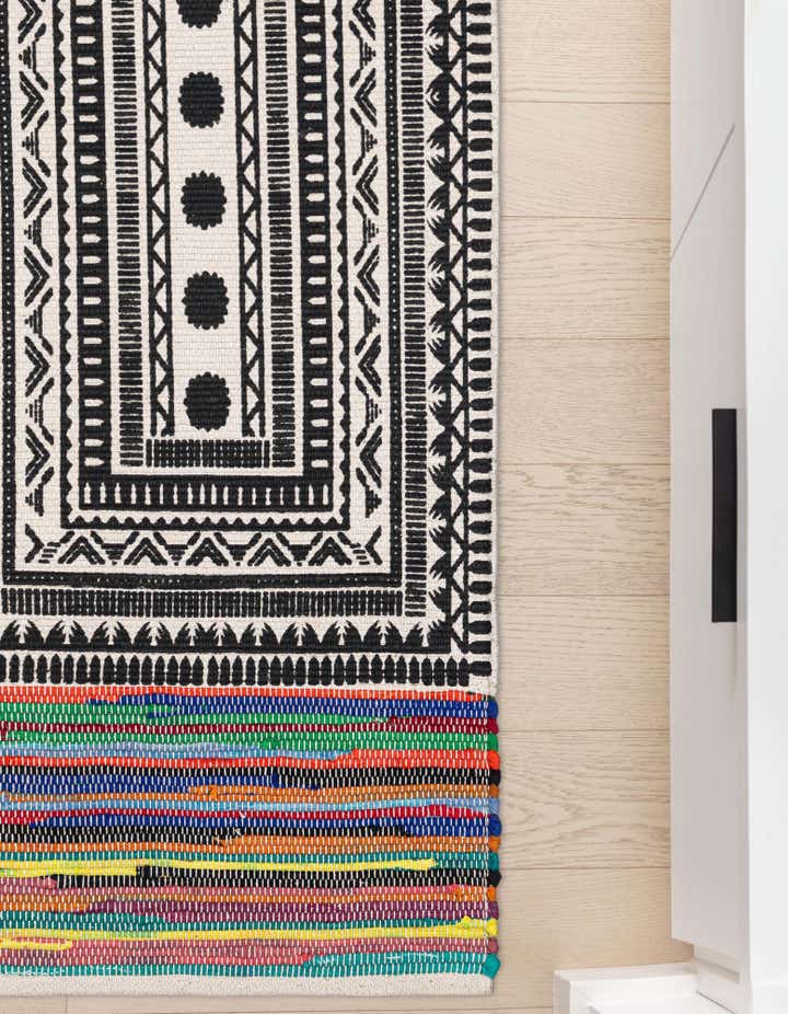 2' x 5' 1 Hand Braided Chindi Cotton Runner Rug