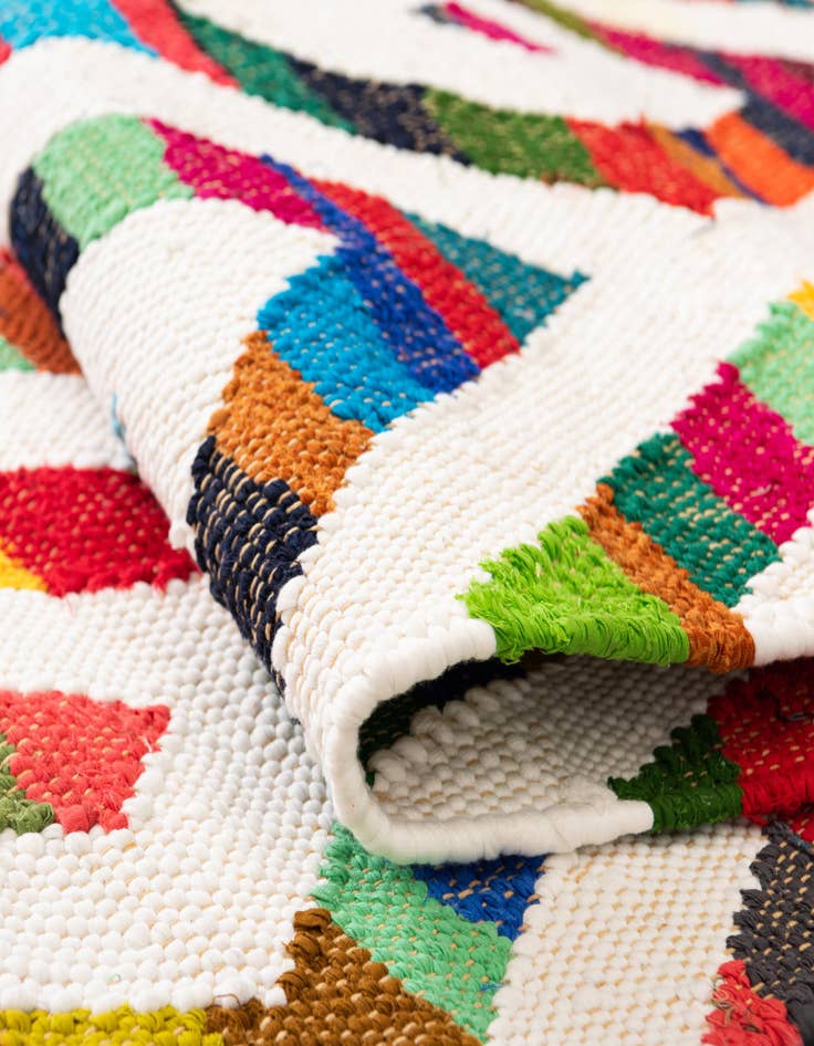 Detail image of 2' 2 x 6' 1  Hand Woven Chindi Trellis Runner Rug