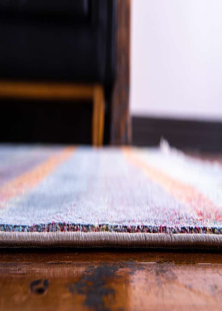 2' 7 x 10' Dakota Runner Rug