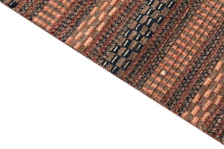 Detail image of 2' 6 x 10' 1 Hand Knotted Darya Wool Runner Rug