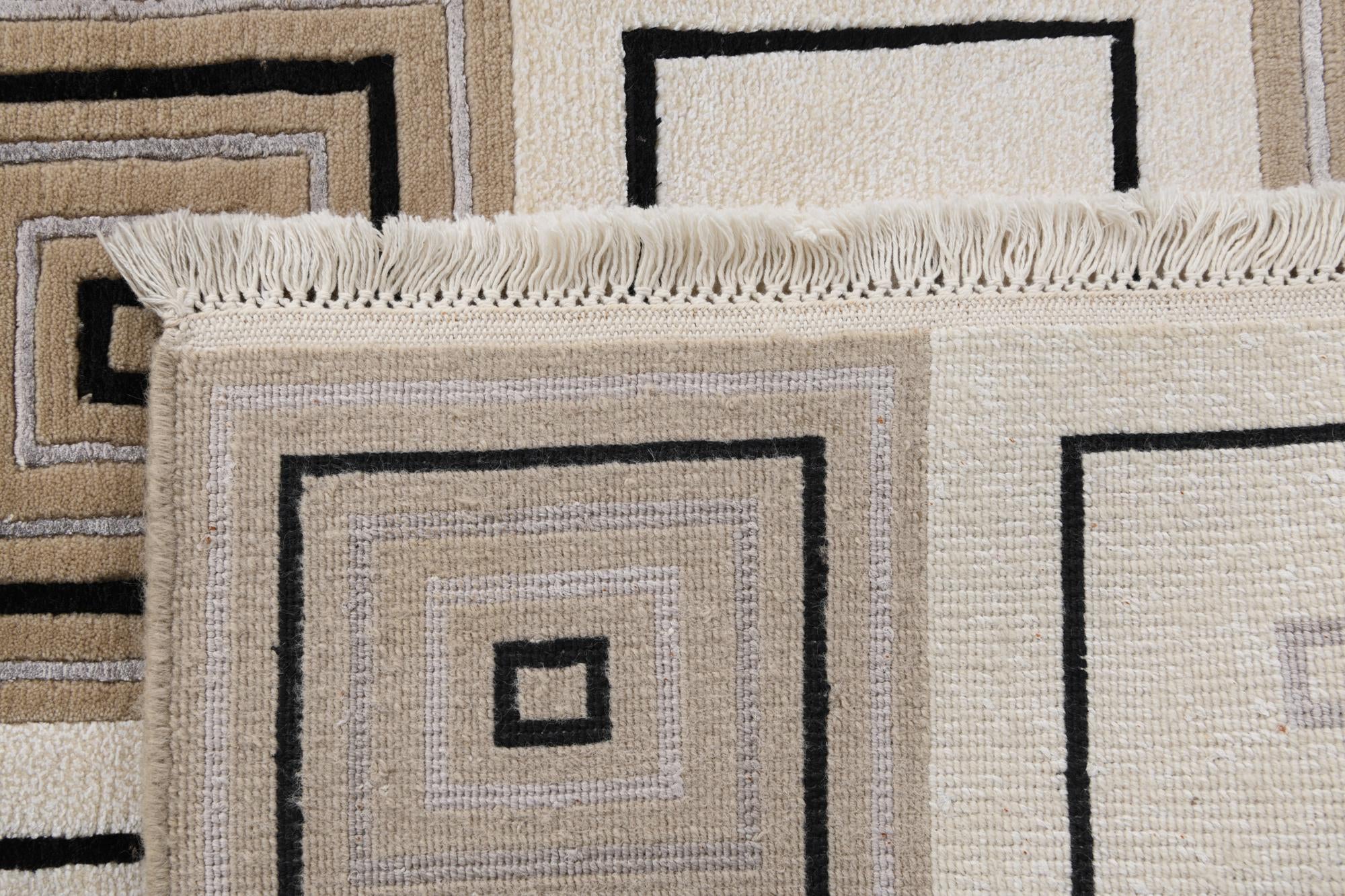 2' 9 x 9' 9 Hand Knotted Darya Wool Runner Rug