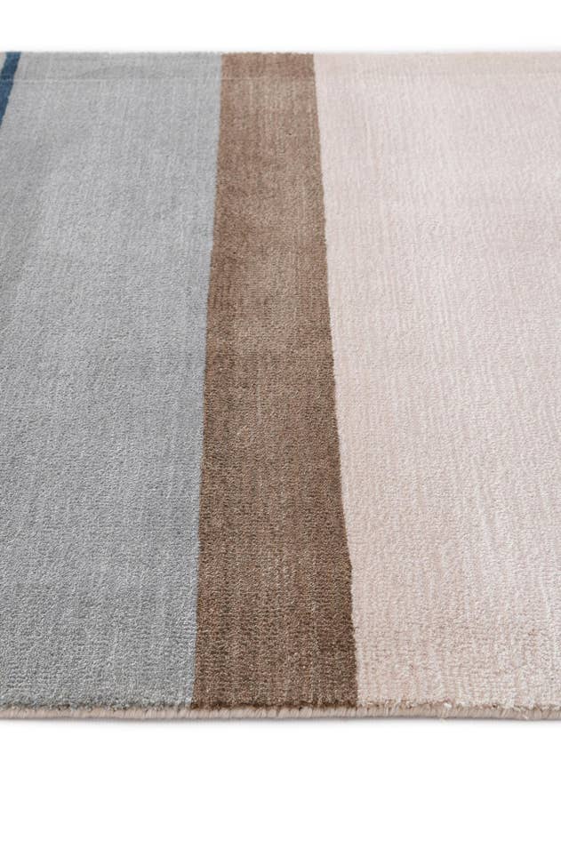Detail image of 2' 7 x 12' 8 Hand Knotted Darya Wool Runner Rug