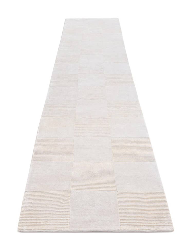 Detail image of 2' 9 x 13' 3  Hand Knotted Darya Wool Runner Rug