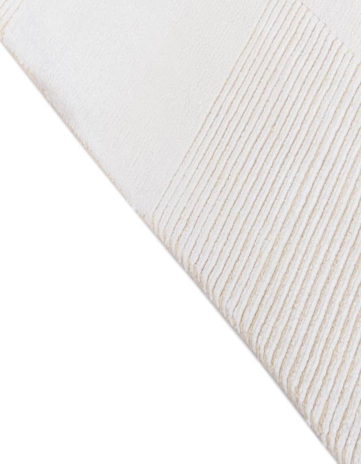 Detail image of 2' 9 x 13' 3  Hand Knotted Darya Wool Runner Rug