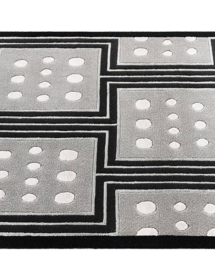 Detail image of 2' 7 x 10' Hand Knotted Darya Wool Runner Rug