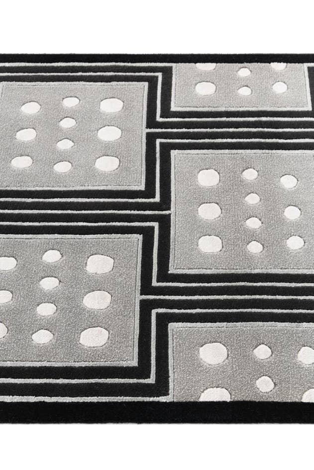 Detail image of 2' 7 x 10' Hand Knotted Darya Wool Runner Rug