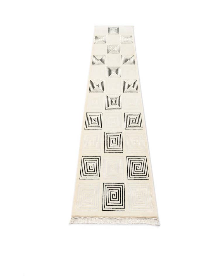 Detail image of 2' 8 x 9' 9 Hand Knotted Darya Wool Runner Rug