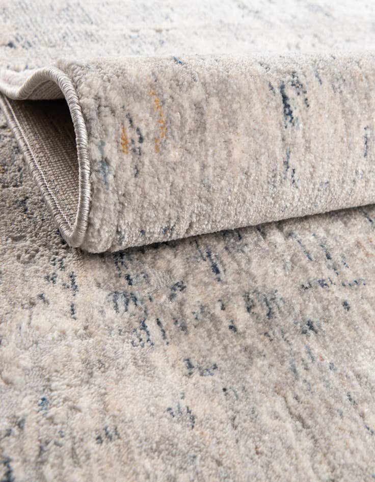 Detail image of 2' 2 x 8' Deepa Runner Rug