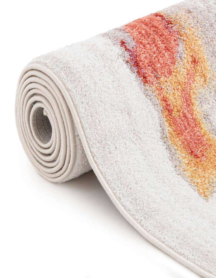 Detail image of Jill Zarin 2' 7 x 10' Downtown West Village Runner Rug