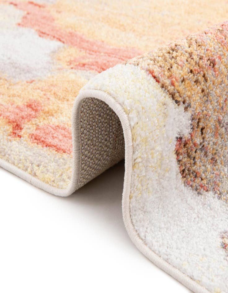 Detail image of Jill Zarin 2' 7 x 10' Downtown West Village Runner Rug