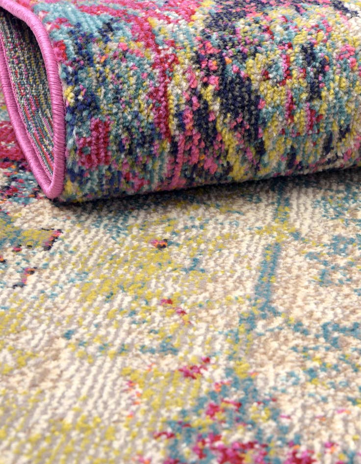 Detail image of 2' x 6' 9 Washable El Paso Runner Rug