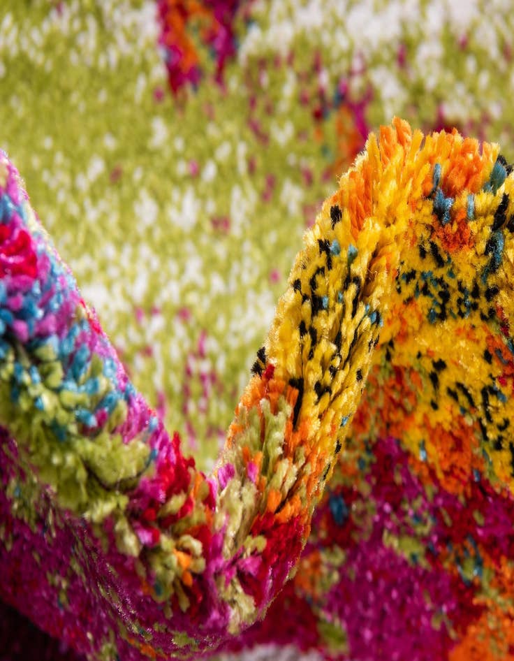 Detail image of 2' 7 x 10' Florence Runner Rug