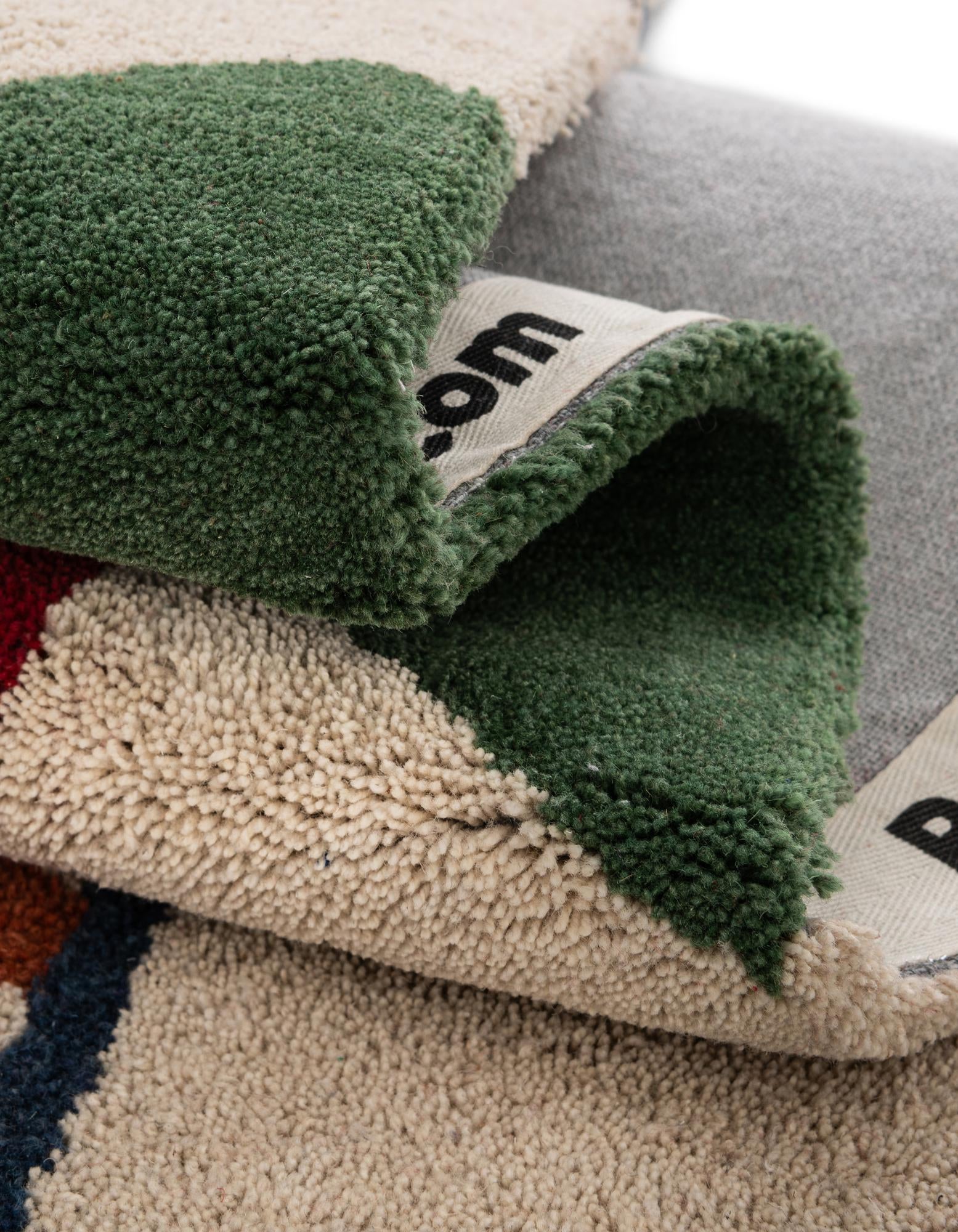2' x 5' 1 Handtufted Wool Runner Rug