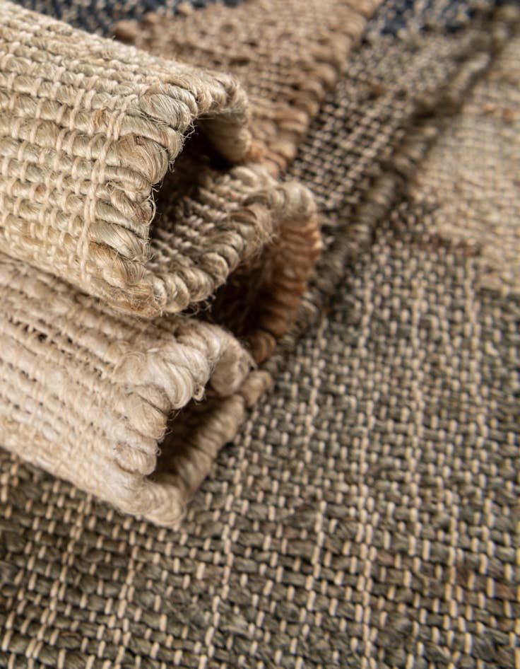 Detail image of 2' 7 x 12'  Hand Woven Kala Handwoven Jute Runner Rug