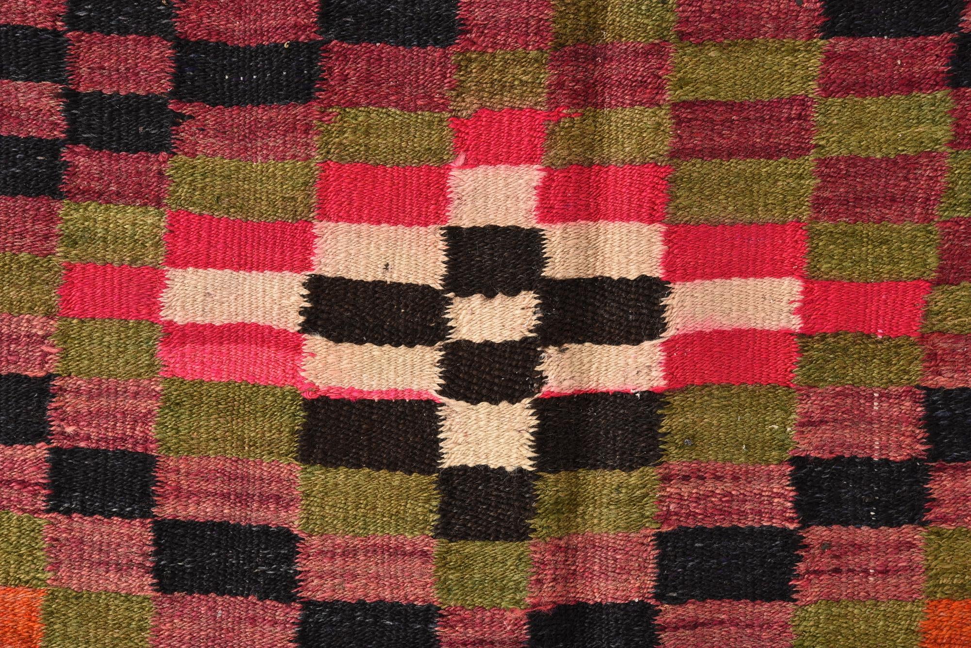 4' 6 x 8' 9 Hand Woven Kilim Fars Wool Runner Rug