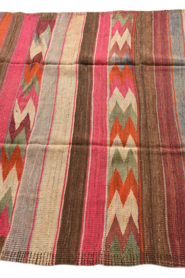 Detail image of 5' x 10' 10 Hand Woven Kilim Fars Wool Runner Rug