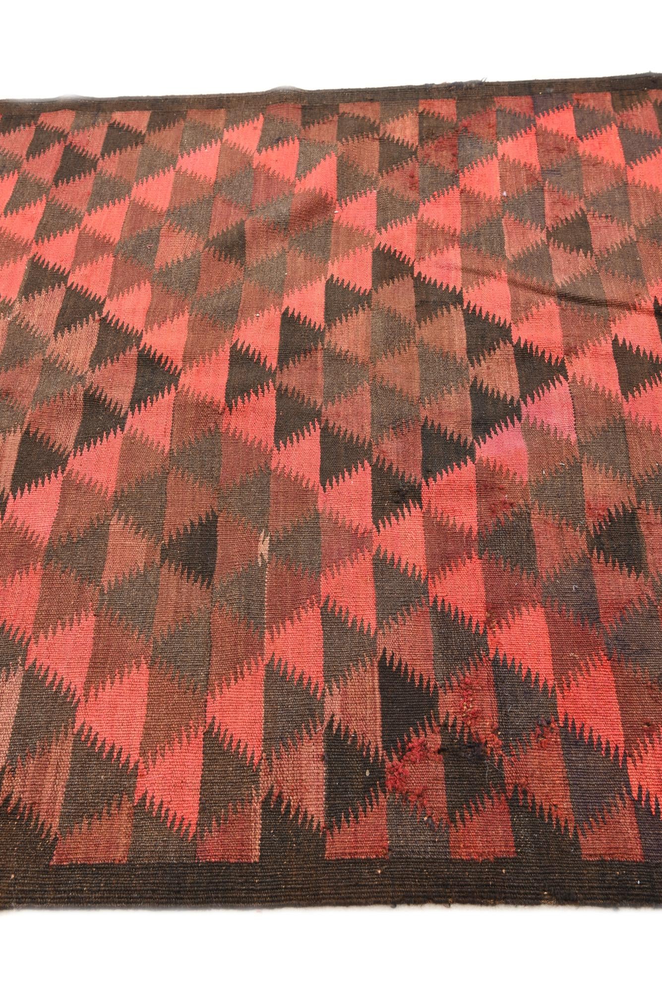 4' 7 x 10' Hand Woven Kilim Fars Wool Runner Rug