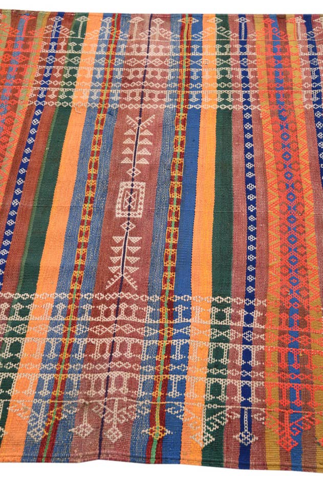 Detail image of 3' 9 x 10' Hand Woven Kilim Fars Wool Runner Rug