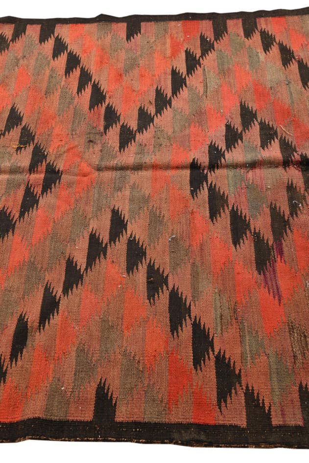 Detail image of 4' 8 x 11' 10 Hand Woven Kilim Fars Wool Runner Rug