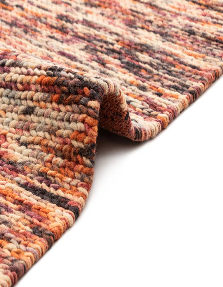 Detail image of 2' 4 x 4' 7 Hand Knotted Lana New Zealand Wool Runner Rug