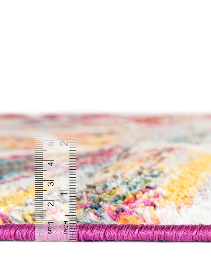 Detail image of 2' x 5' Lattice Frieze Runner Rug