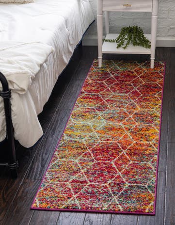 2' x 4' Lattice Frieze Runner Rug