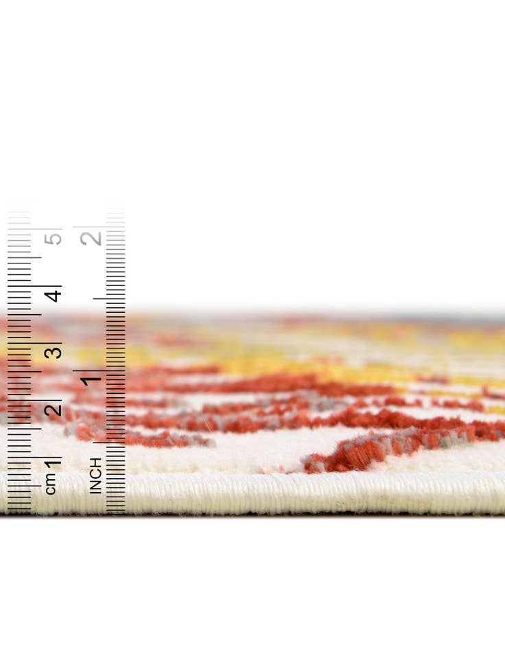 Detail image of 2' x 8' Lattice Trellis Runner Rug