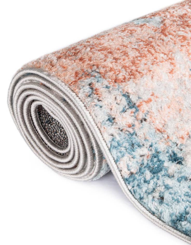 Detail image of 2' 7 x 10' Leipzig Runner Rug